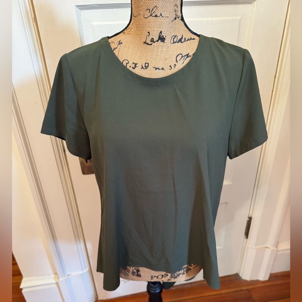 Crosby by Mollie Burch high-low hunter green top size medium